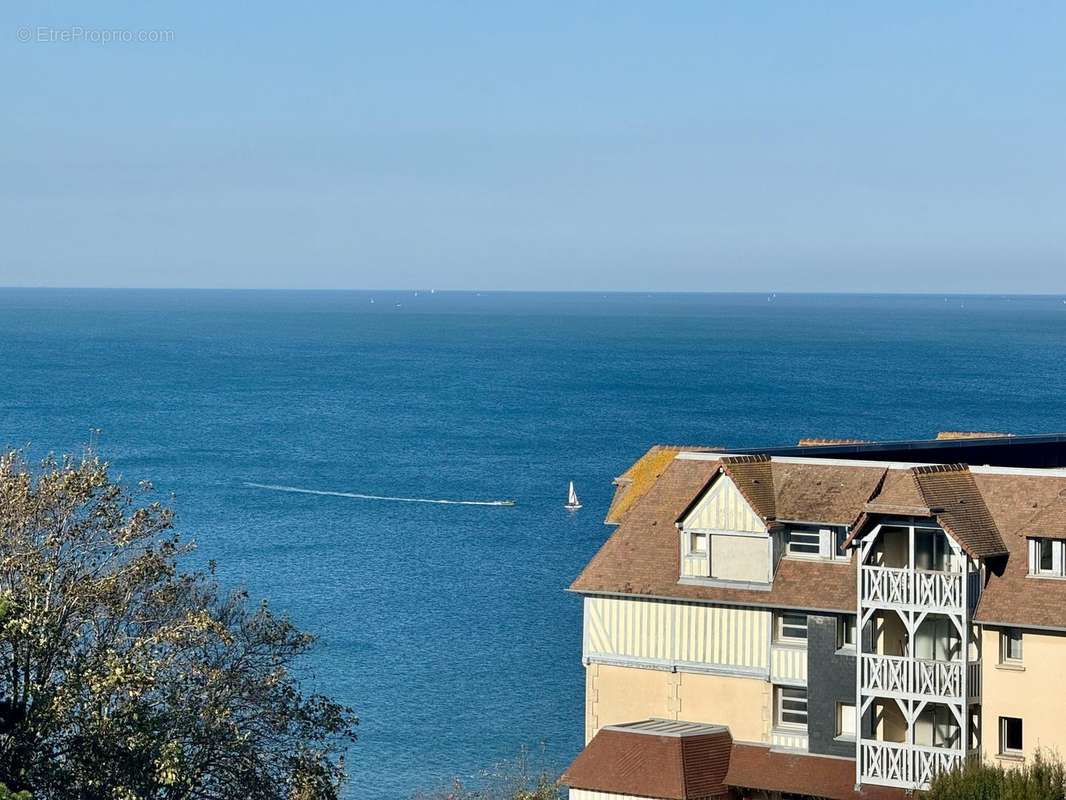 Appartement à TROUVILLE-SUR-MER