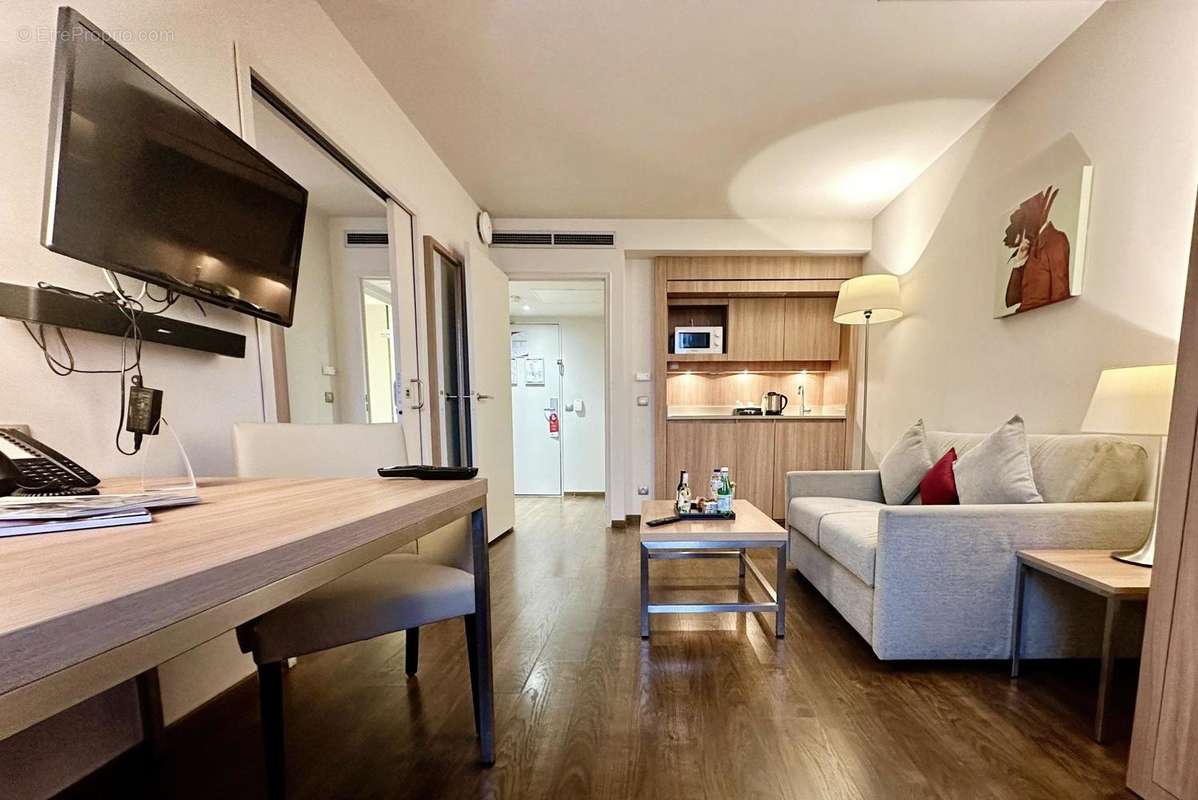 Appartement à ROISSY-EN-FRANCE