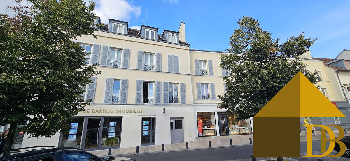 Appartement à MAISONS-ALFORT