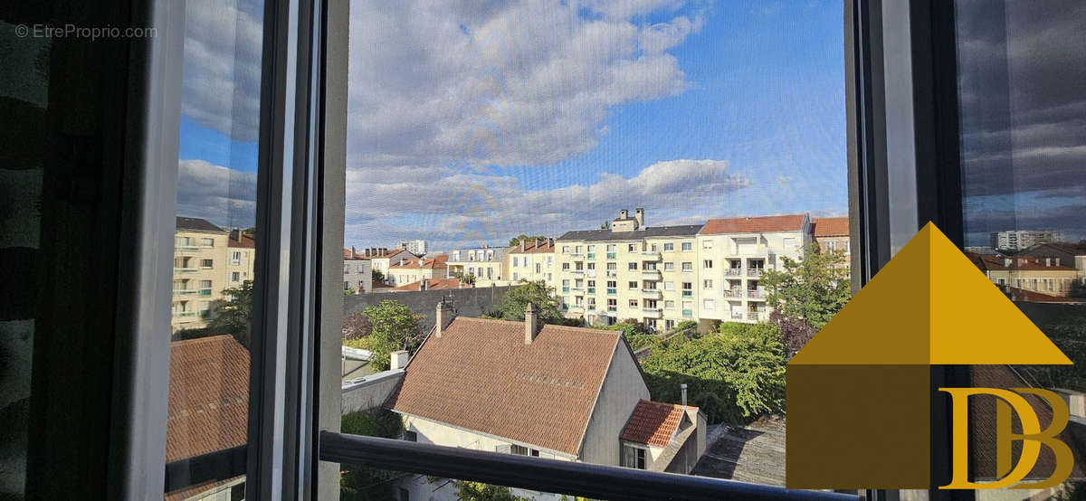 Appartement à MAISONS-ALFORT