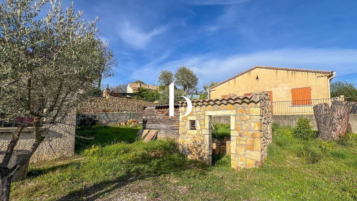 Maison à GOUDARGUES