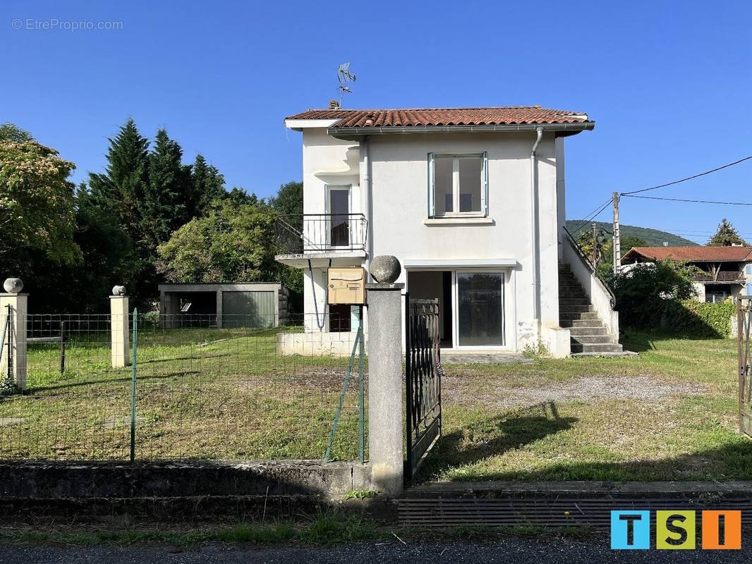 Maison à ARDIEGE