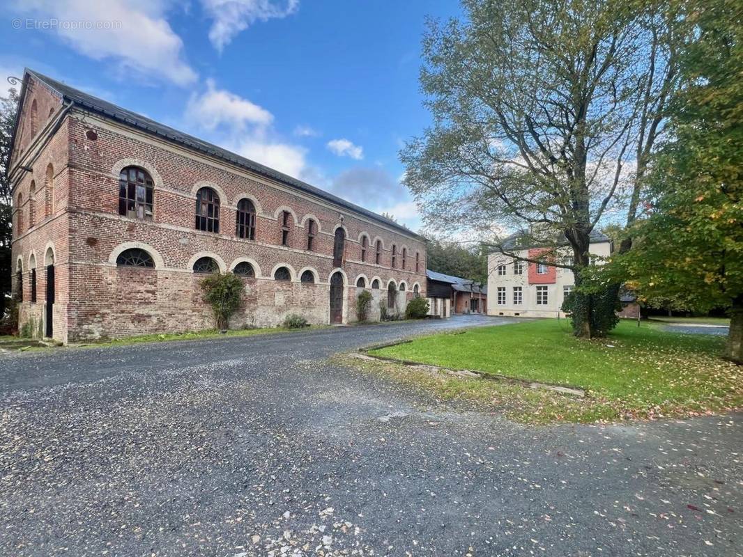 Appartement à OUILLY-LE-VICOMTE