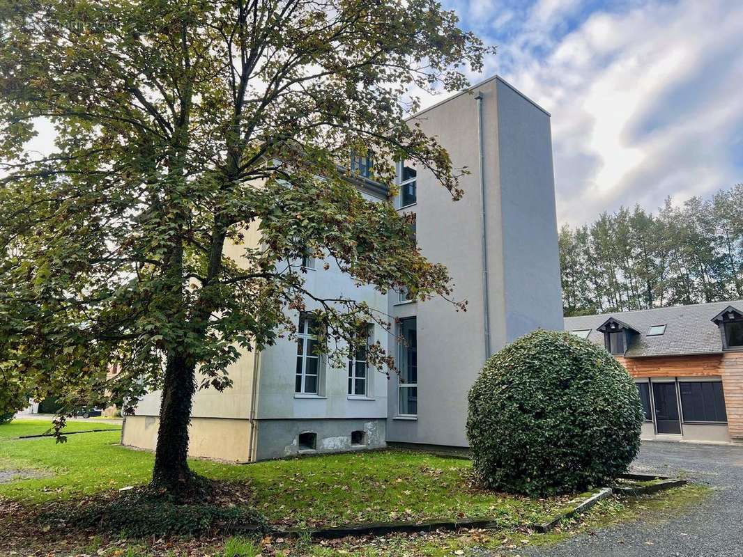 Appartement à OUILLY-LE-VICOMTE