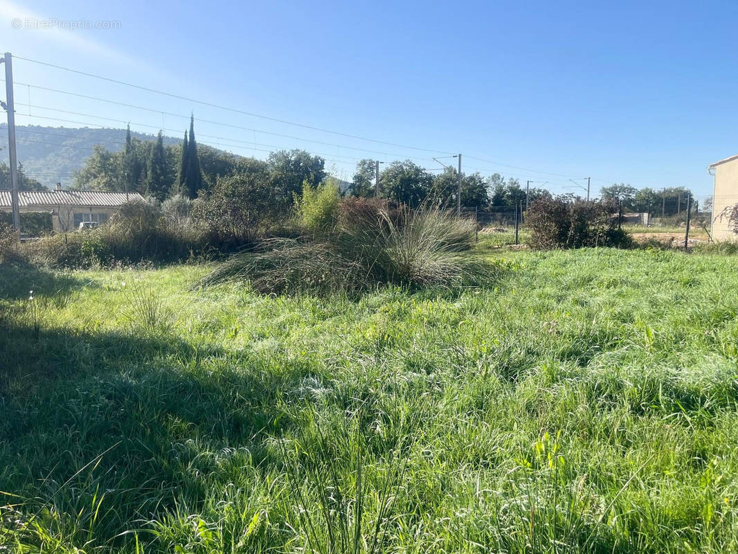 Terrain à GONFARON