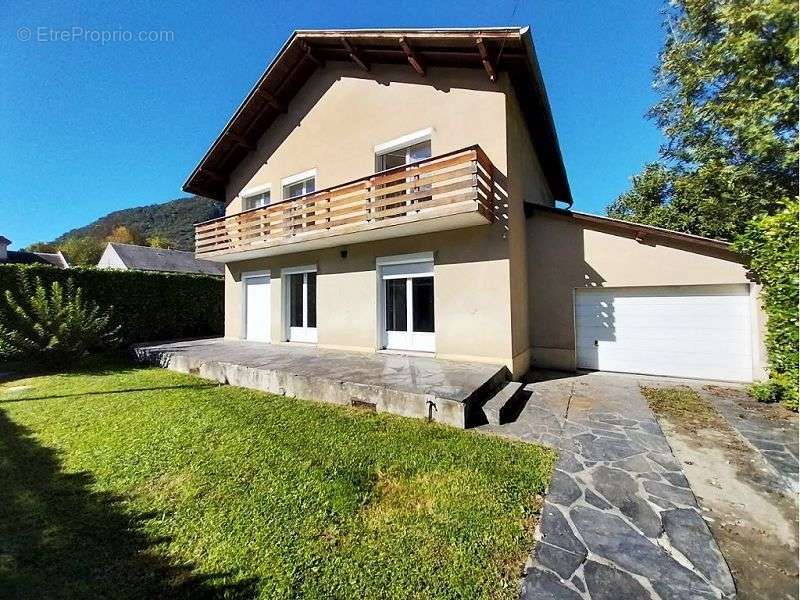 Maison à MONTAUBAN-DE-LUCHON