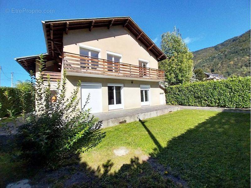 Maison à MONTAUBAN-DE-LUCHON