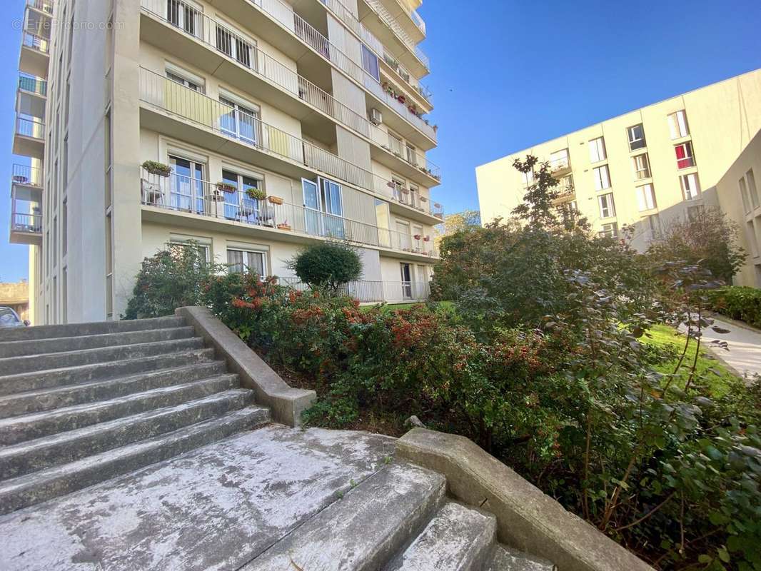 Appartement à ROMANS-SUR-ISERE