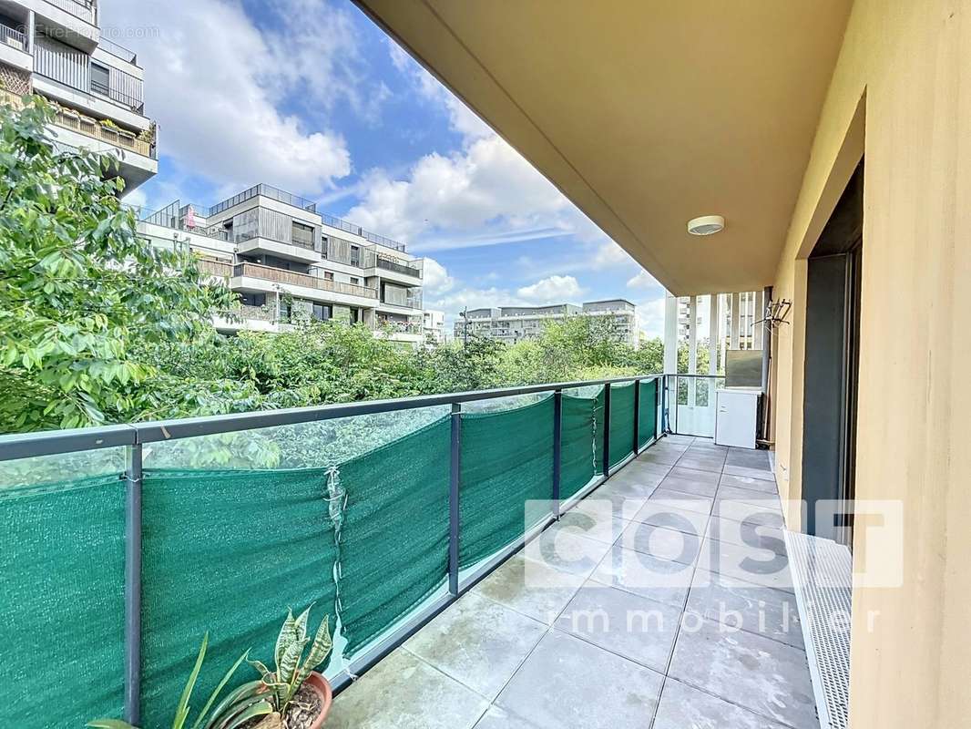 Appartement à GENNEVILLIERS