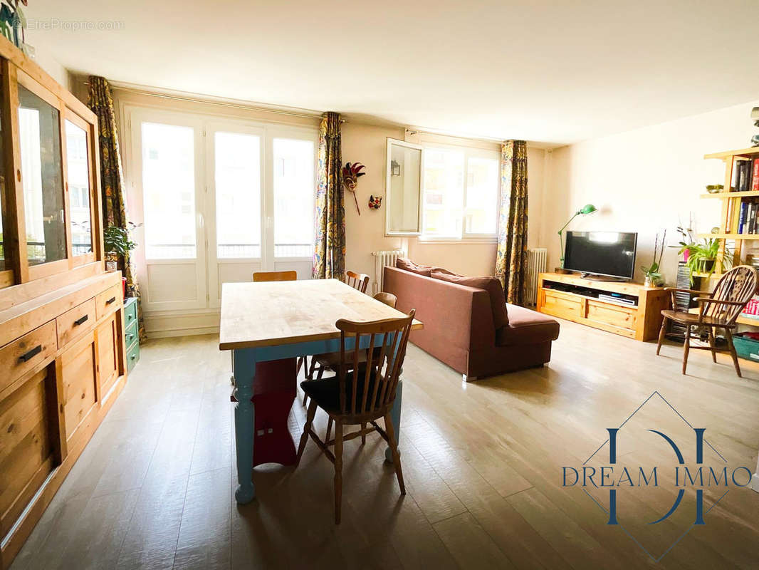 Appartement à BOULOGNE-BILLANCOURT