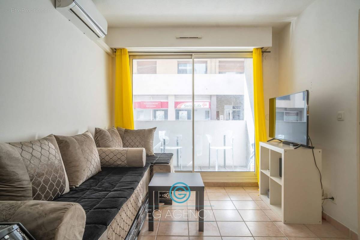 Appartement à MARSEILLE-8E