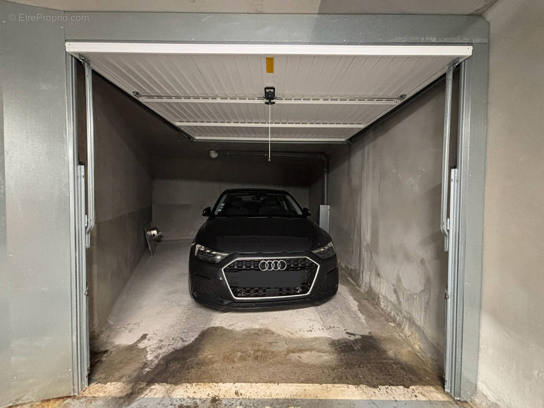 Parking à PUTEAUX