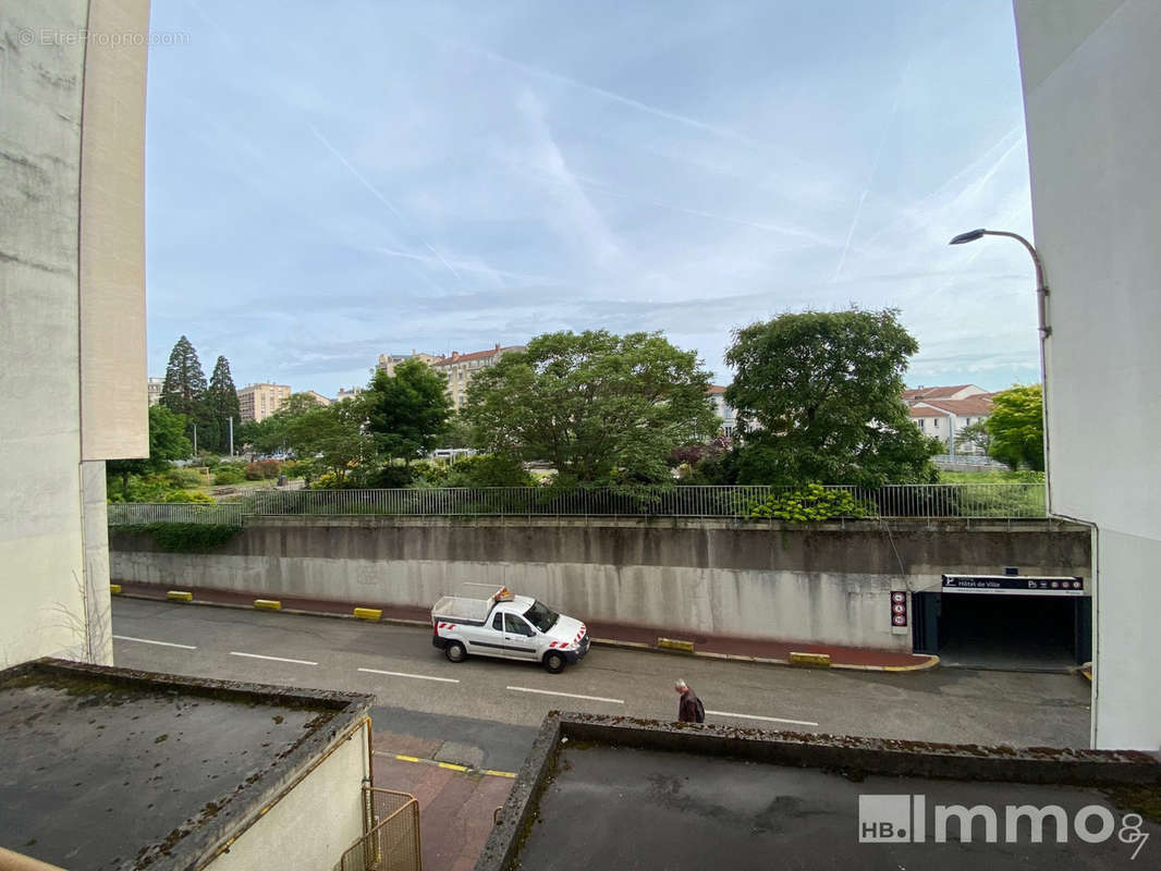 vue dégagée  - Appartement à LIMOGES