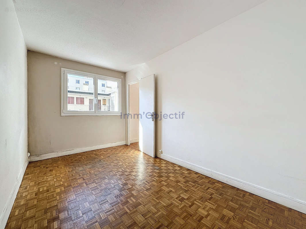 Appartement à PARIS-12E