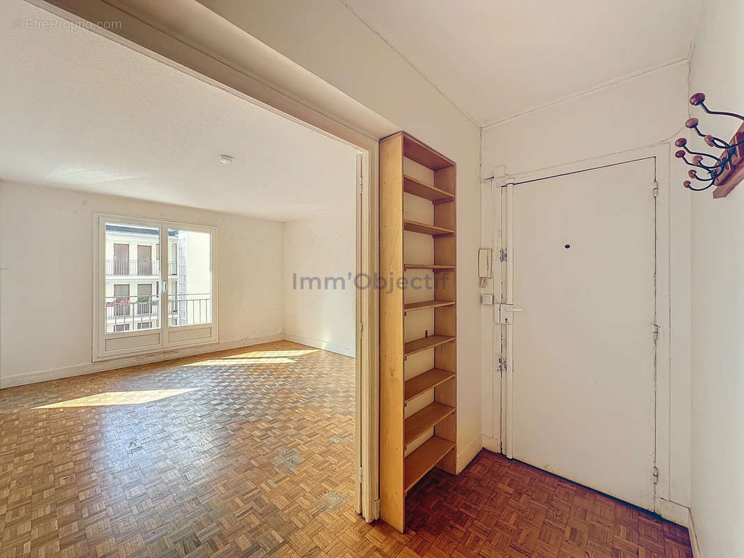 Appartement à PARIS-12E