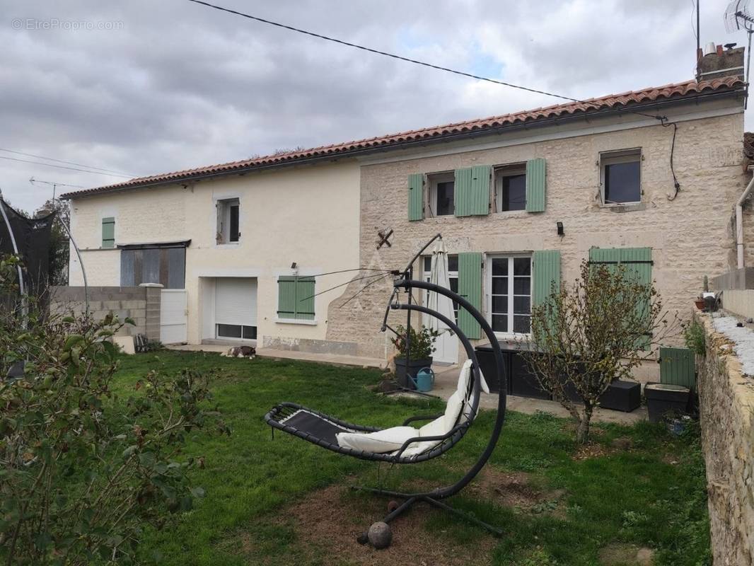 Maison à AULNAY