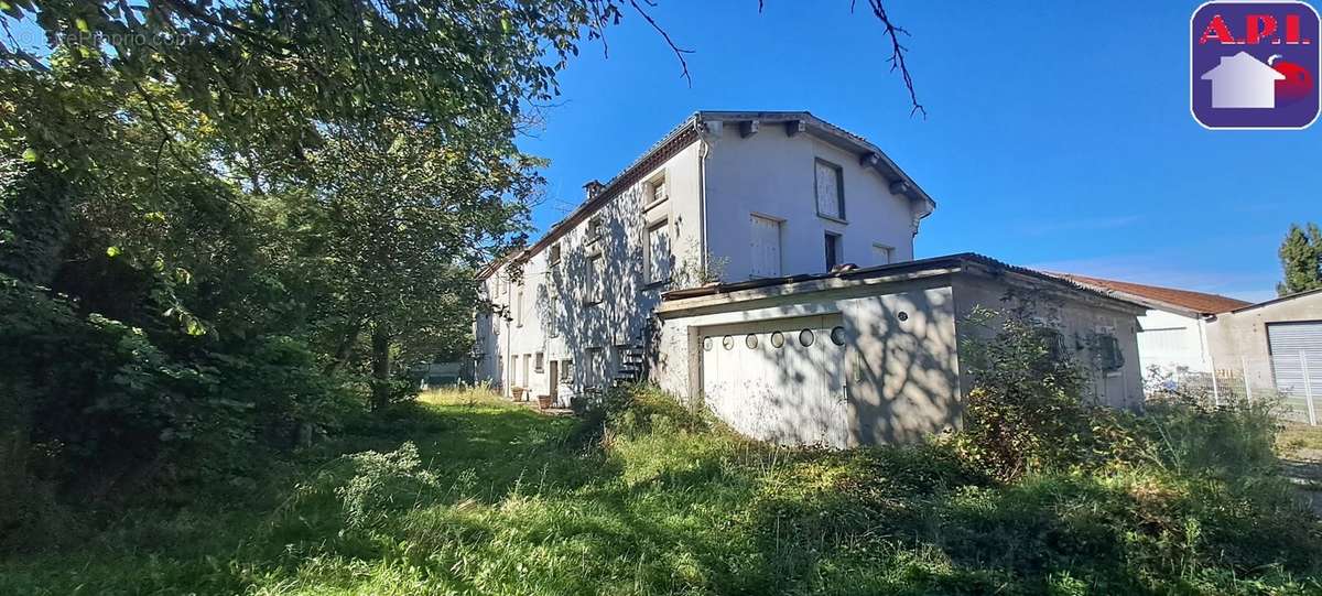 Maison à LAVELANET