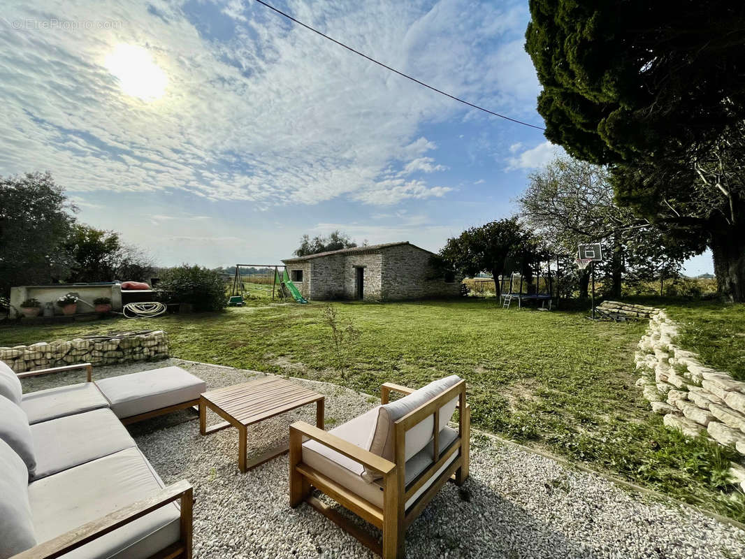 Maison à VAISON-LA-ROMAINE