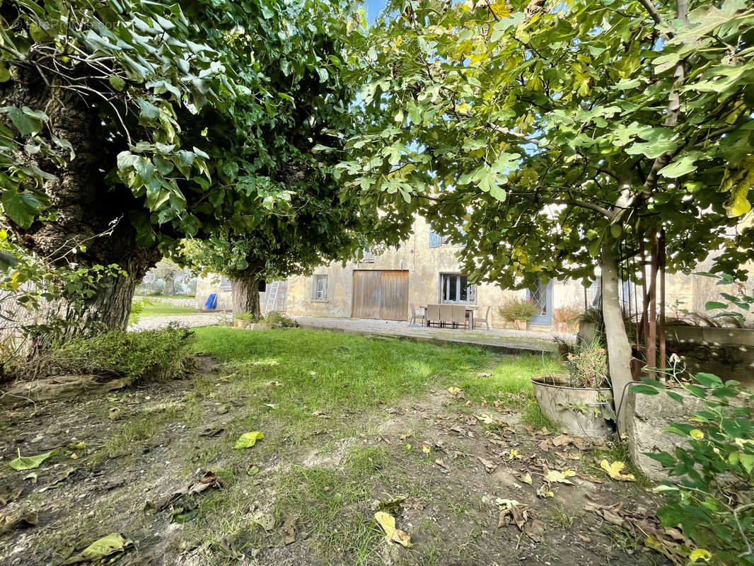 Maison à VAISON-LA-ROMAINE