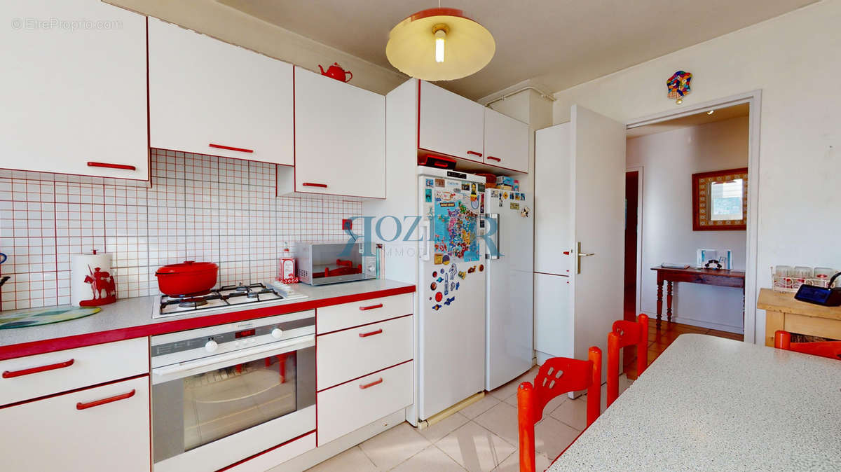 Appartement à VALLAURIS