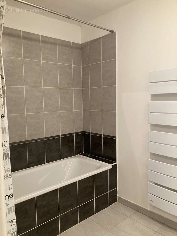 Appartement à MARSEILLE-10E