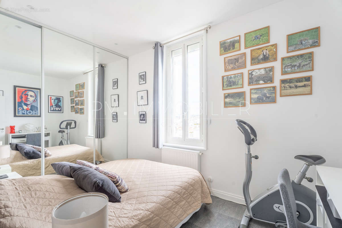 Appartement à MARSEILLE-8E