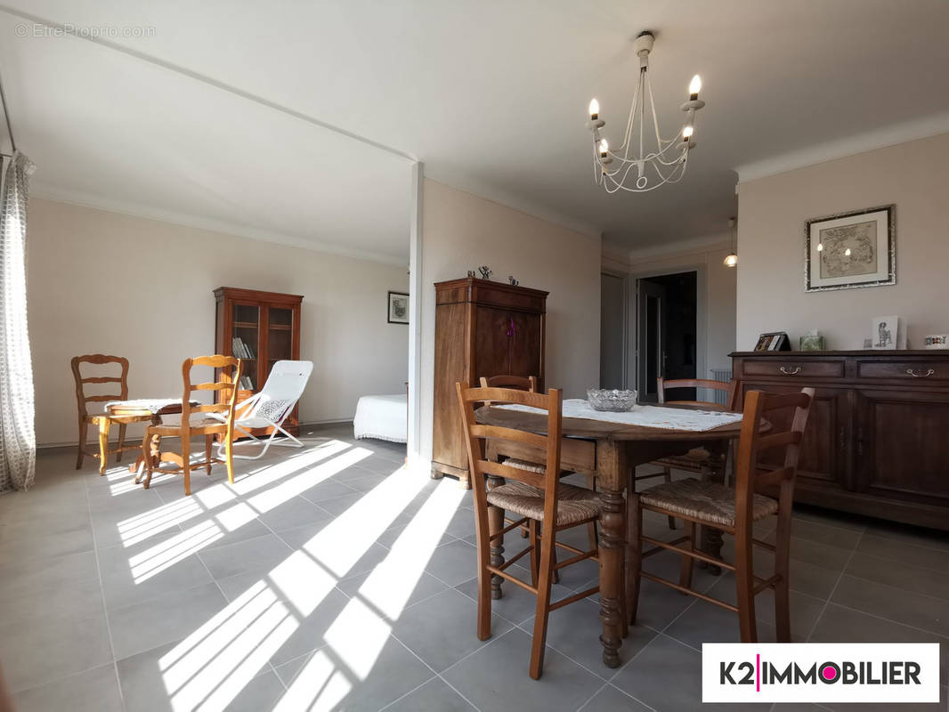 Appartement à MONTELIMAR