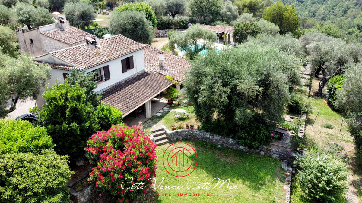 Maison à TOURRETTES-SUR-LOUP