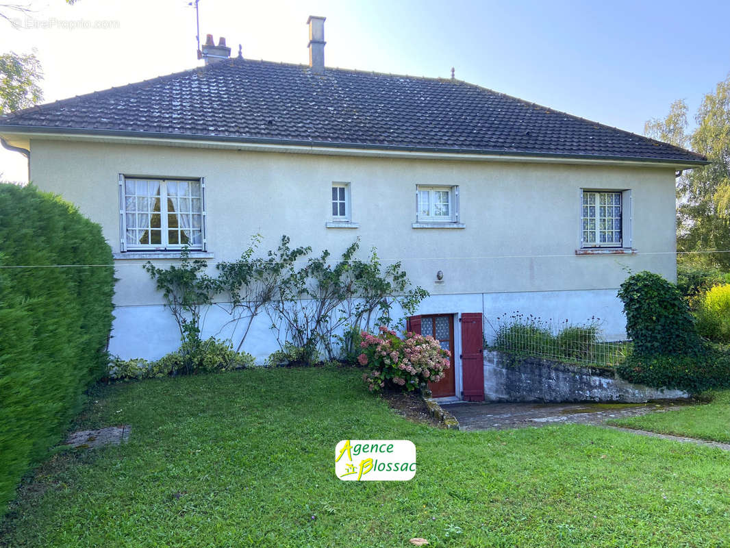 Maison à CHATELLERAULT