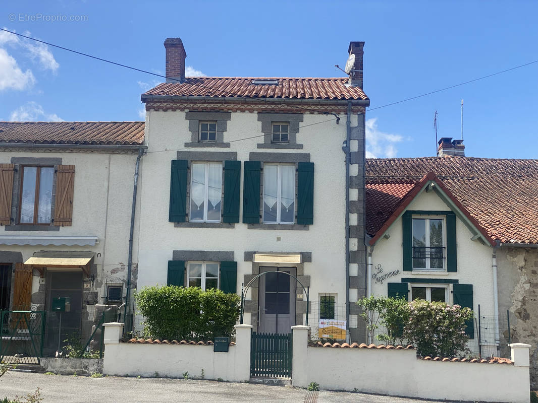 Maison à ORADOUR-SAINT-GENEST