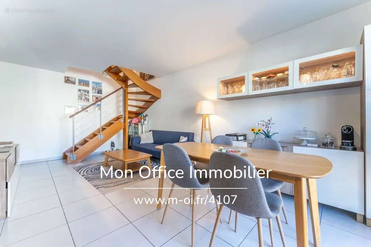 Appartement à MARSEILLE-8E