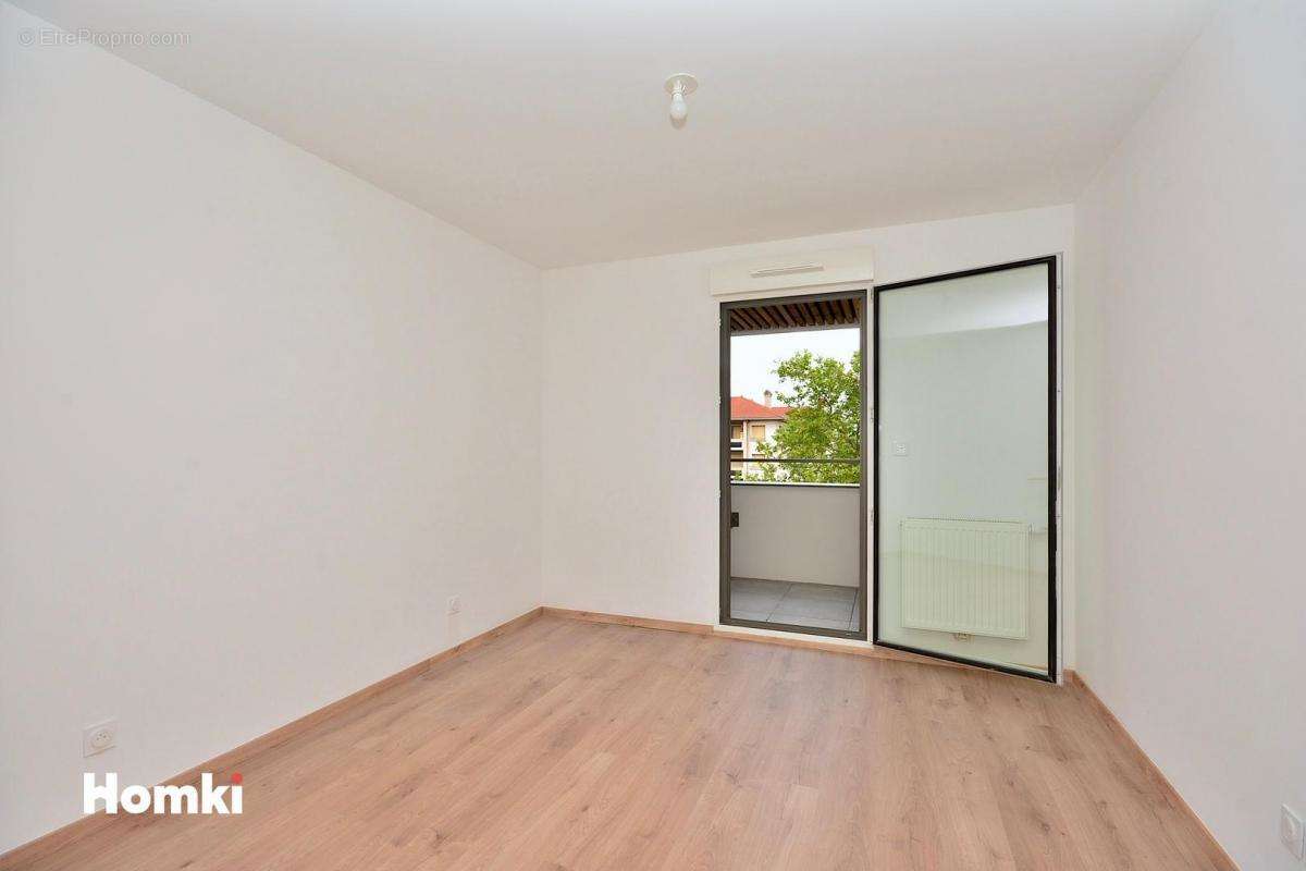 Appartement à LYON-8E