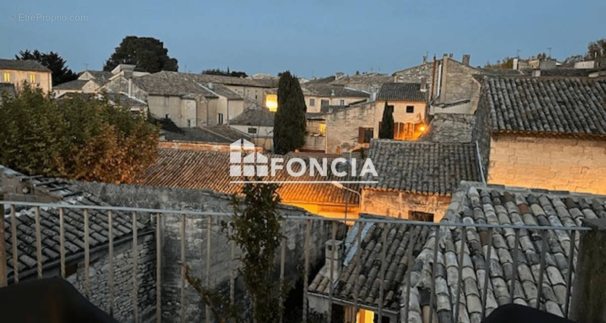 Appartement à UZES