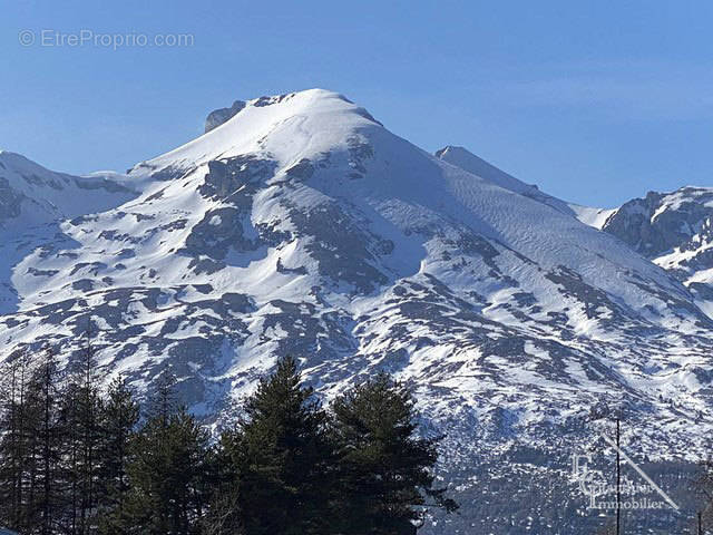 Terrain à AGNIERES-EN-DEVOLUY