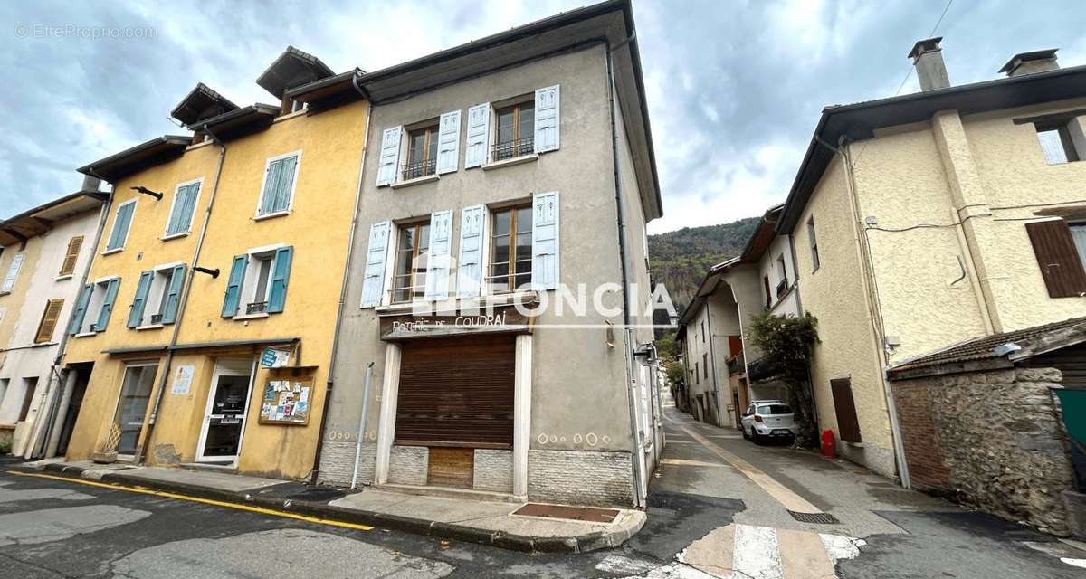 Maison à SAINT-PIERRE-D&#039;ALLEVARD