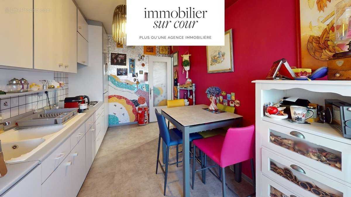 Appartement à SAINT-ETIENNE