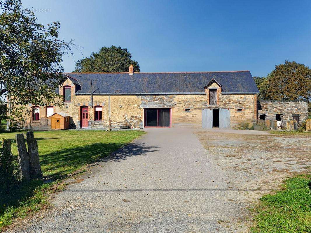 Maison à TREFFIEUX