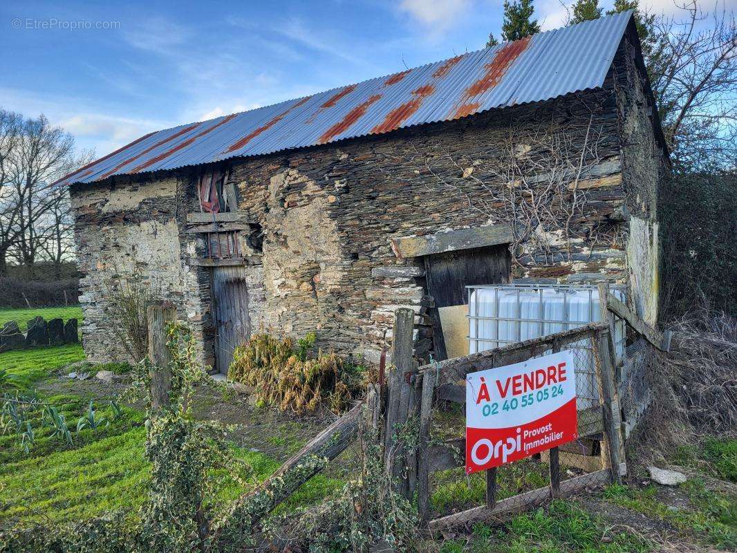 Maison à SAINT-VINCENT-DES-LANDES