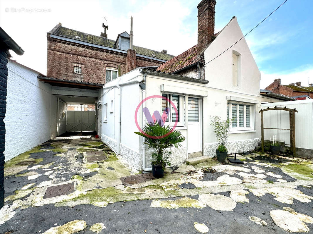 Appartement à ACHICOURT