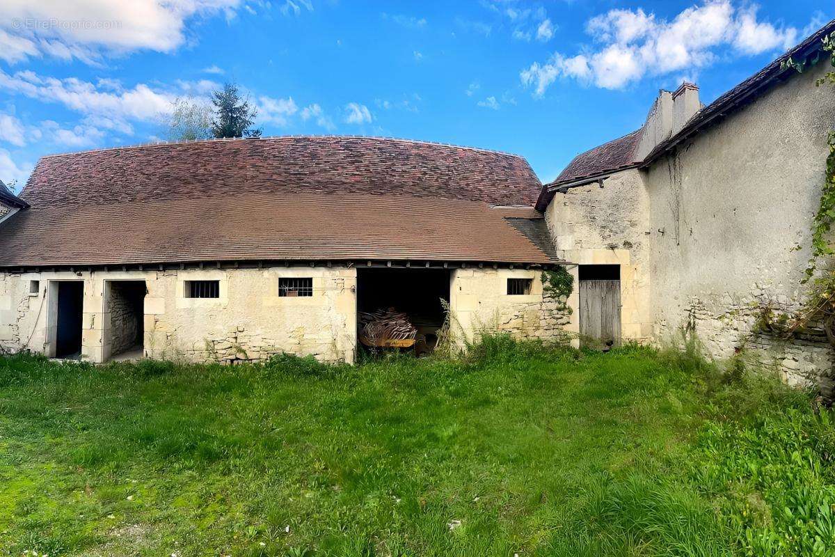 Maison à BETHINES