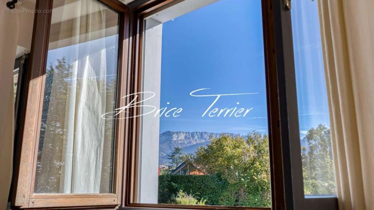 Appartement à ANNECY-LE-VIEUX