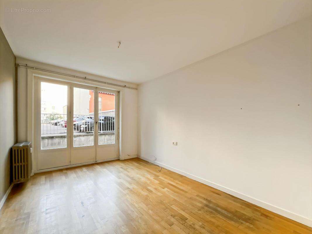 Appartement à LYON-7E