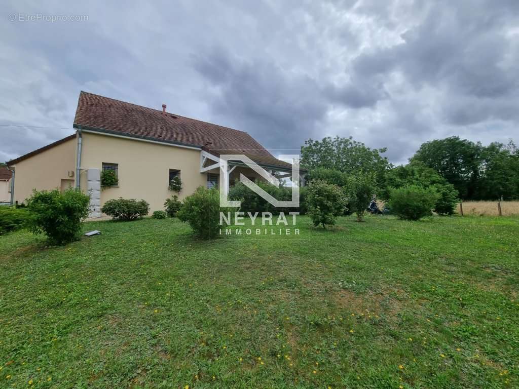 Maison à SANTENAY