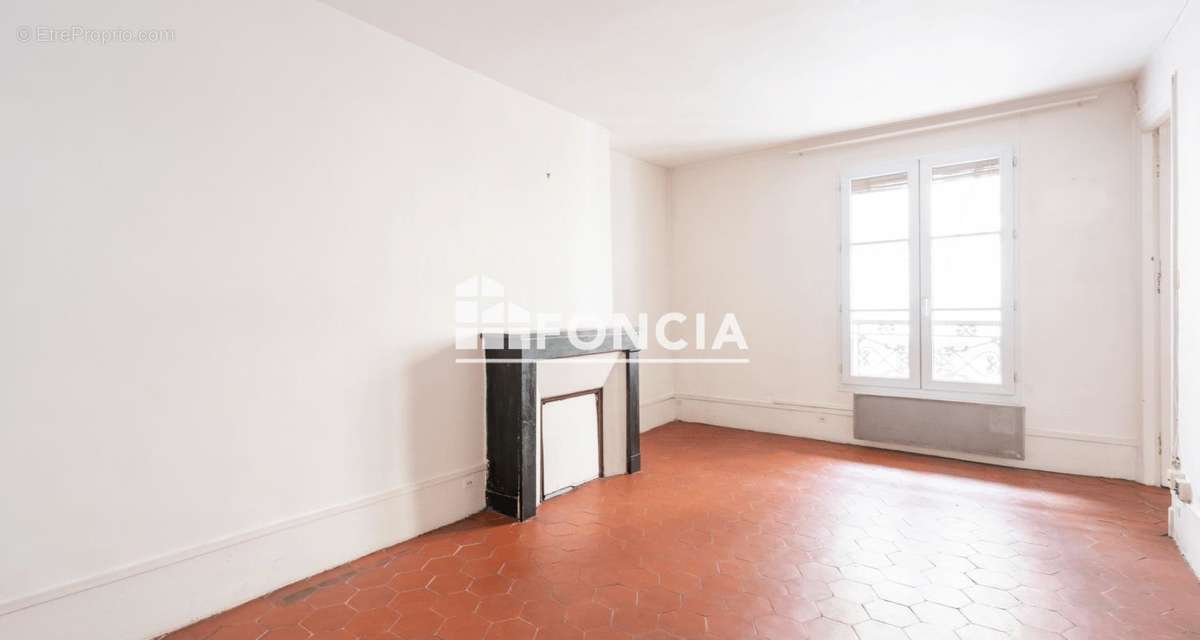 Appartement à PARIS-4E