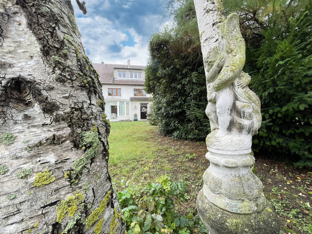 Maison à TINQUEUX