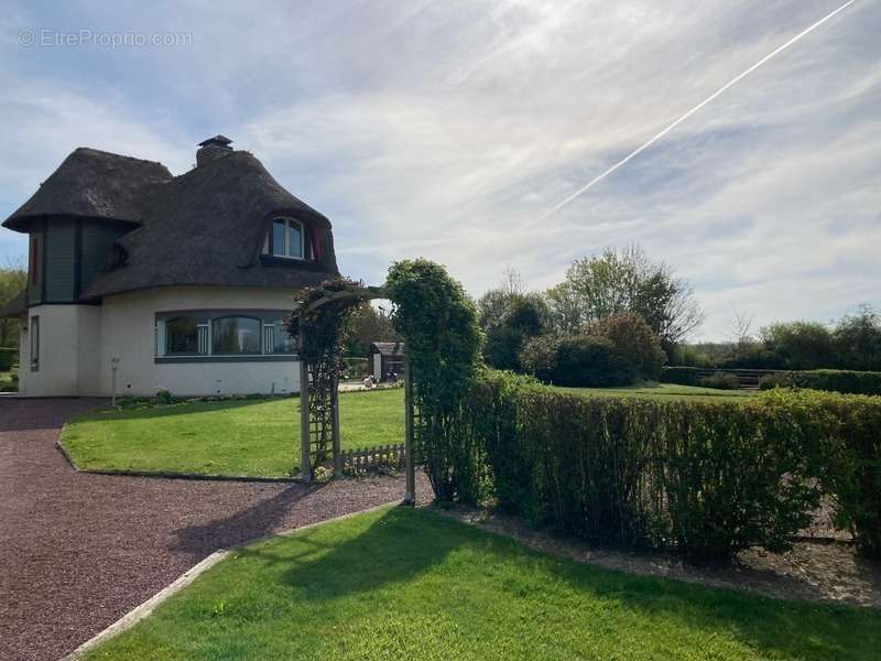 Maison à BONNEVILLE-LA-LOUVET