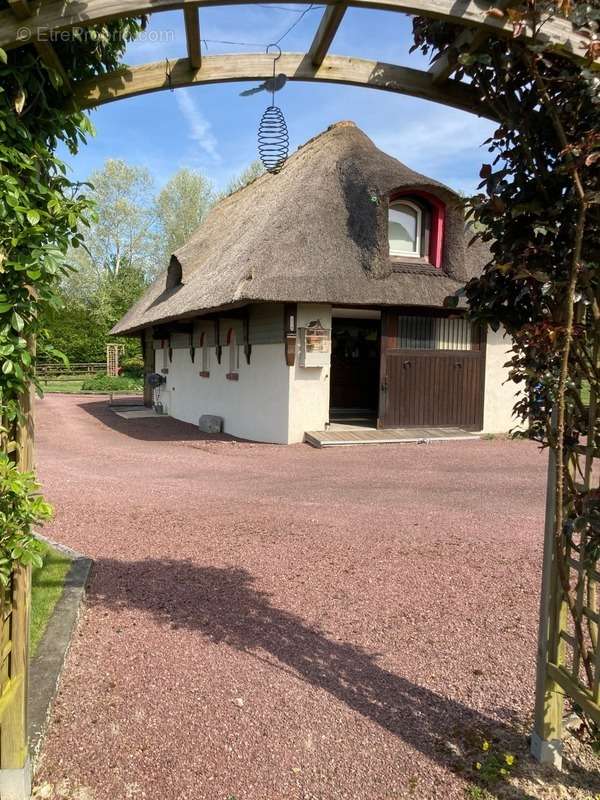 Maison à BONNEVILLE-LA-LOUVET