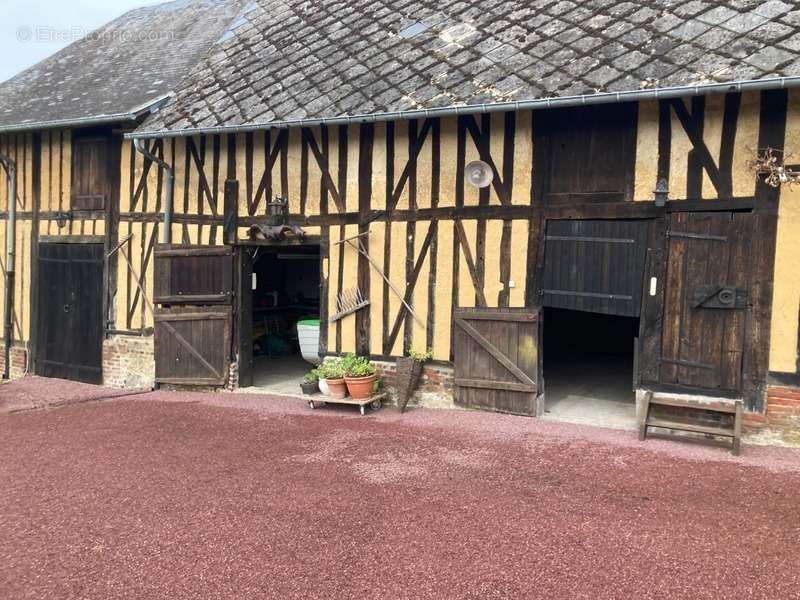 Maison à BONNEVILLE-LA-LOUVET