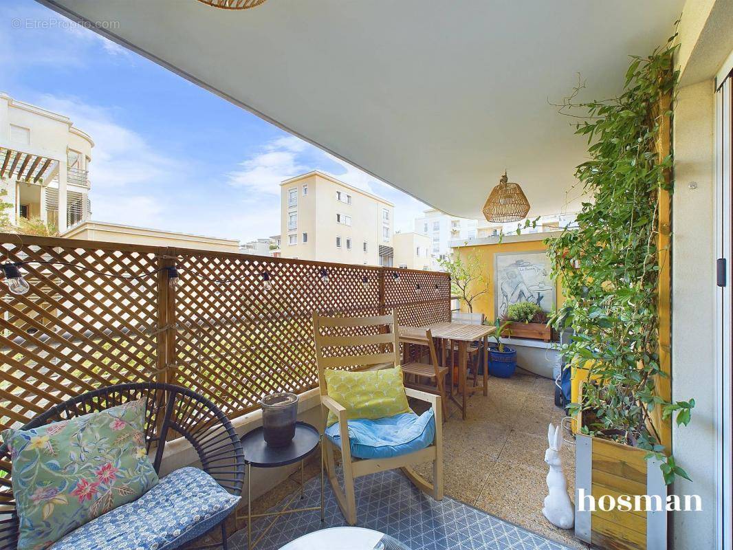 Appartement à MARSEILLE-2E