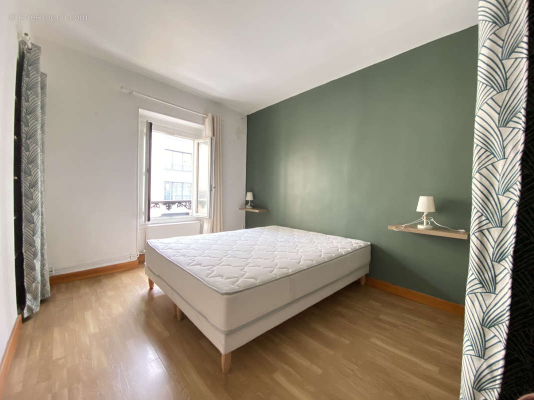 Appartement à ASNIERES-SUR-SEINE